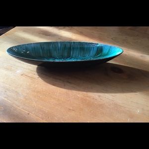Gorgeous Blue Mountain Pottery Decorative Dish - Teal Beautiful Condition